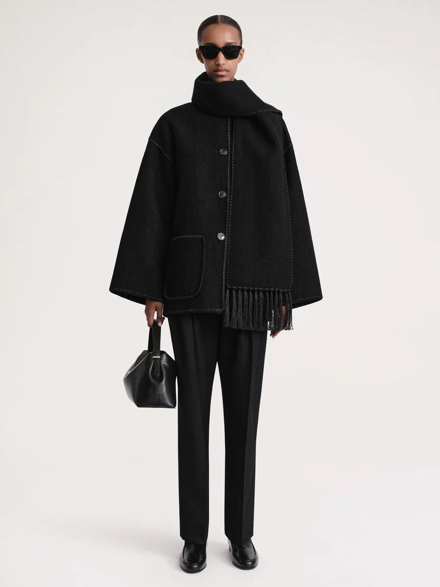 Anna - Eleganter City-Mantel mit Kontrastdetails