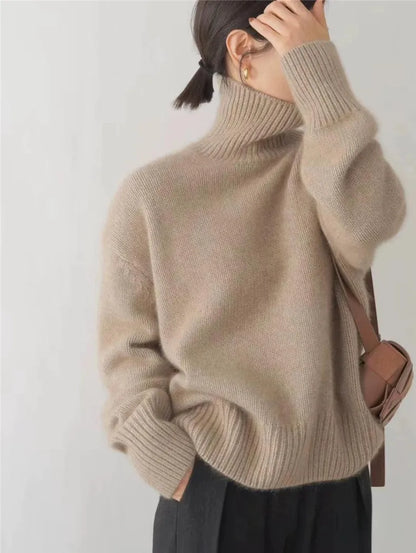 Isabella – Kuscheliger Pullover mit hohem Kragen